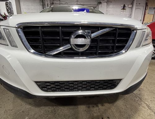 Replacing Volvo logo on the front grill