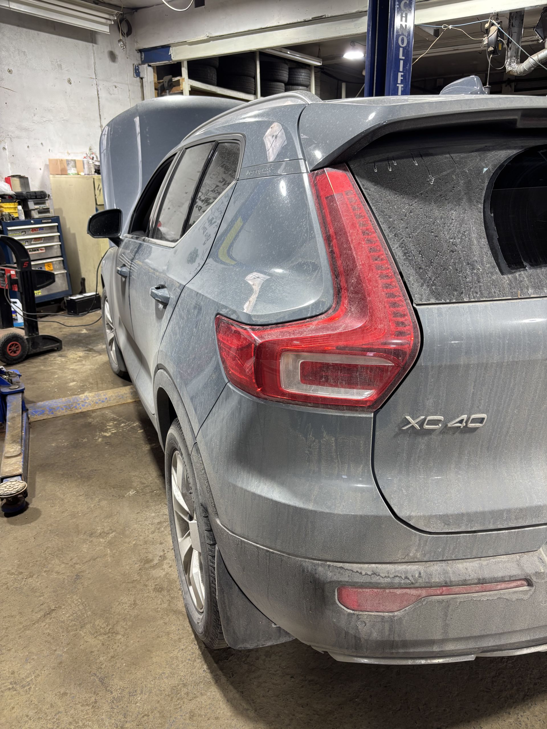 volvo-fuel-door1
